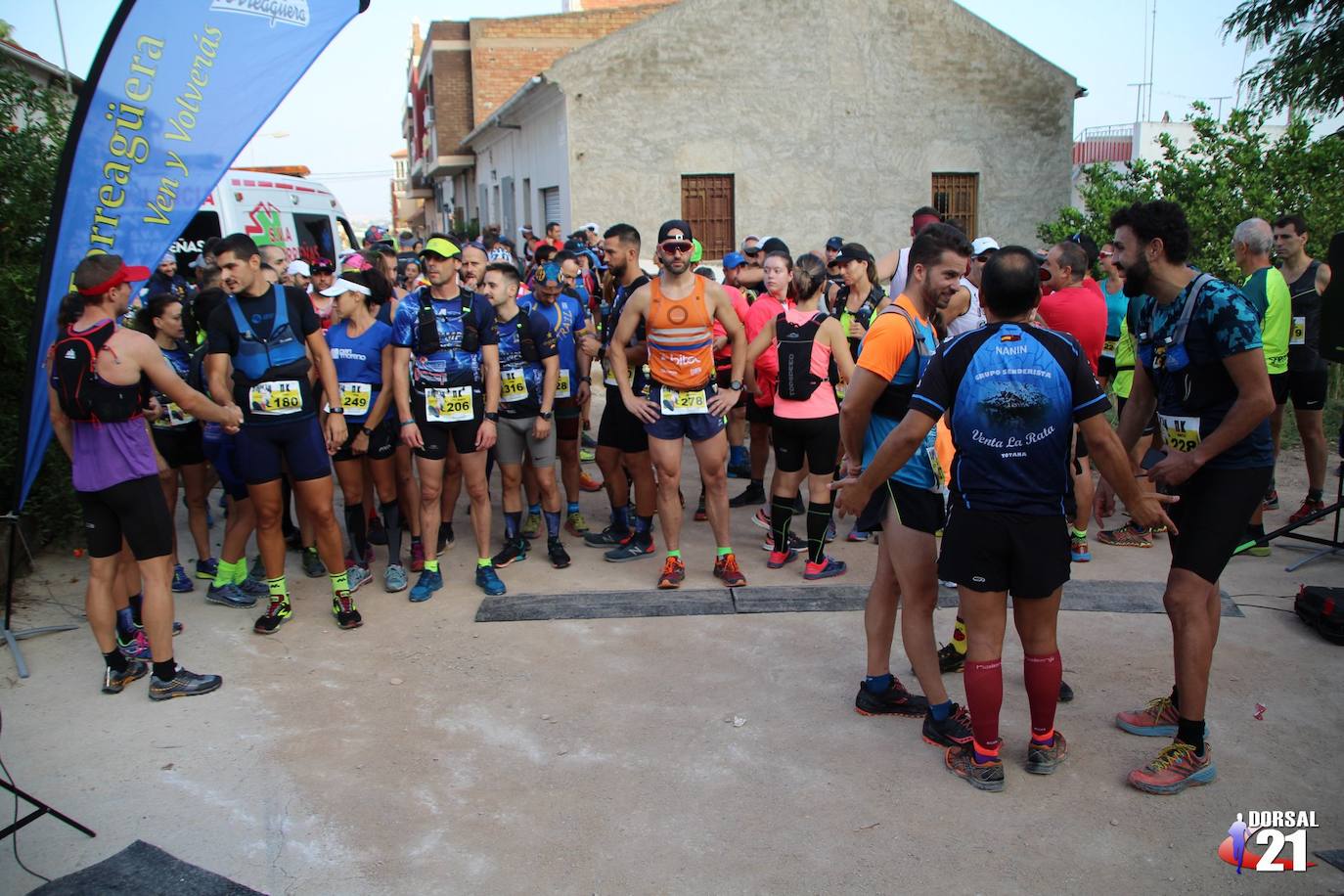 El atleta del Mobel Automenor Running Team Alfonso De Moya se lleva el VI Trail del Gavilán con un tiempo de 2:19:21 en los 22 kilómetros, por los 2:43:57 para su compañera de club Ana Isabel Cánovas