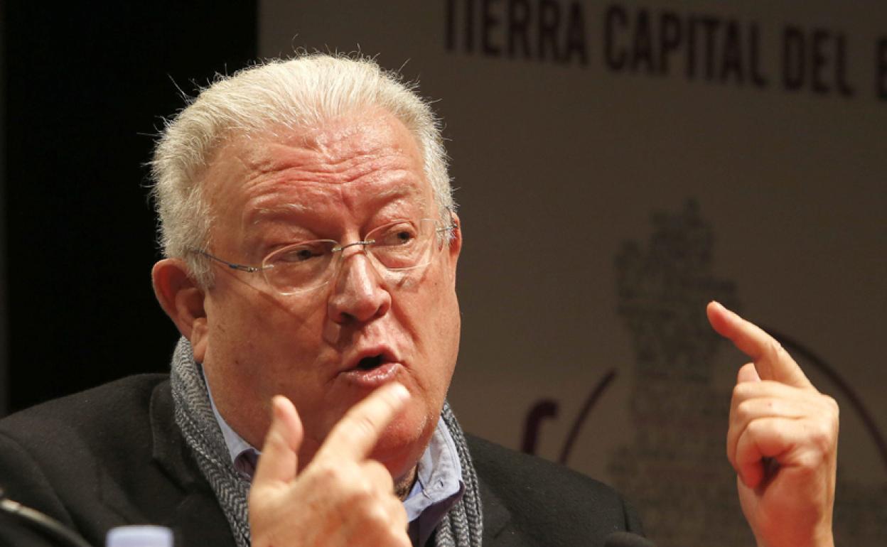 Vargas Llosa y el español