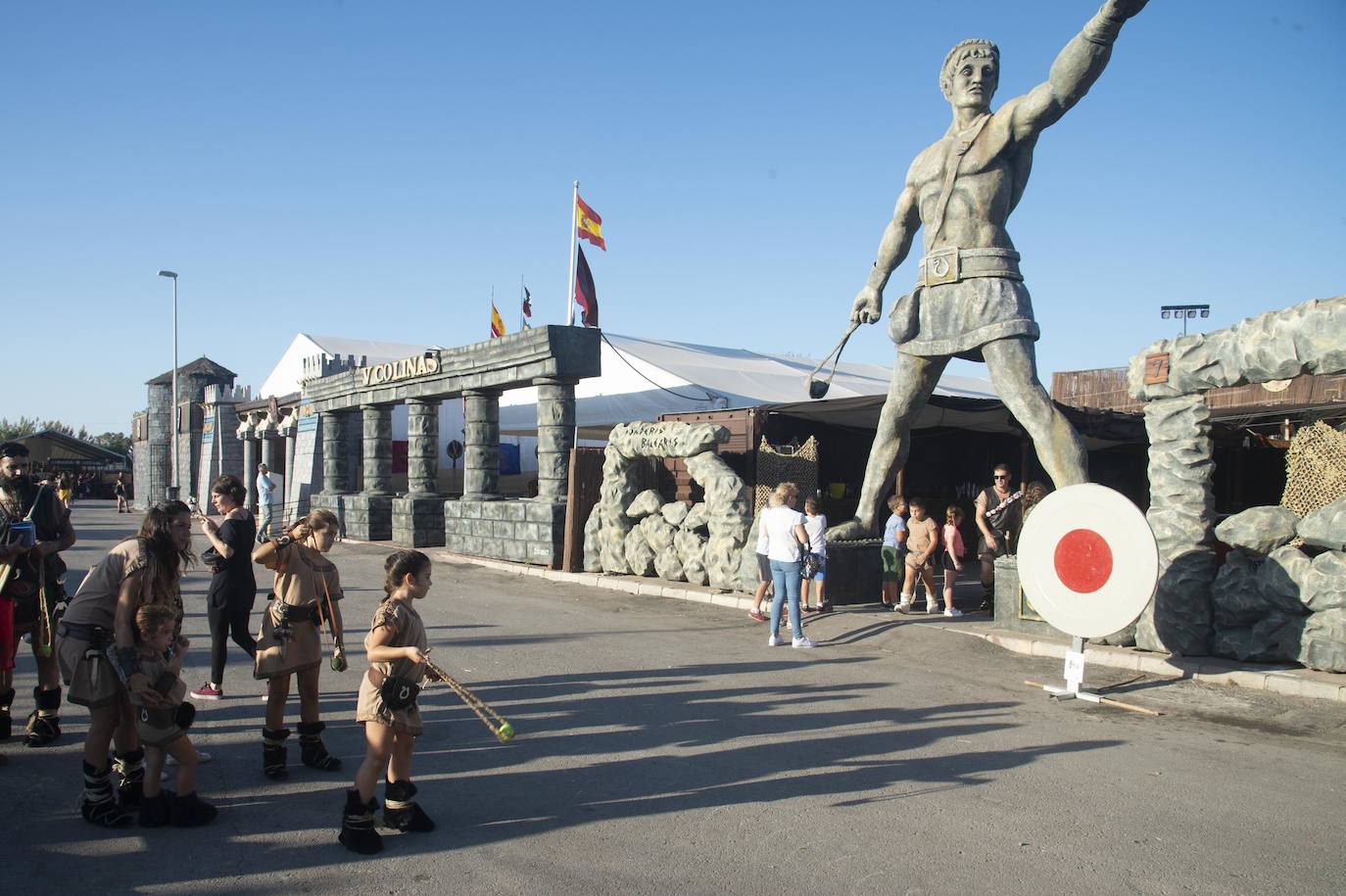 Luchas con espadas, tiro con honda, ejercicios de equilibrio y manualidades fueron lo más exitoso en las Pruebas de Aspar y en los Ludi Romani.