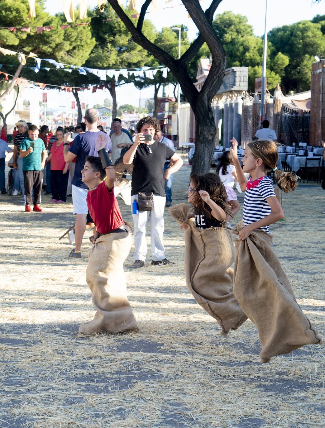 Luchas con espadas, tiro con honda, ejercicios de equilibrio y manualidades fueron lo más exitoso en las Pruebas de Aspar y en los Ludi Romani.