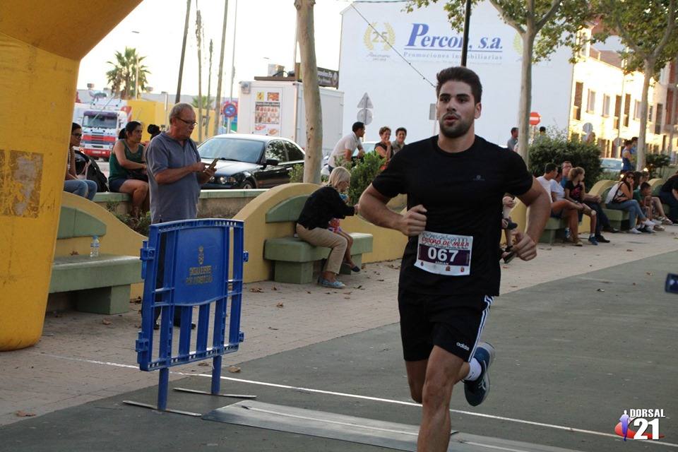 El atleta del C.A. Nogalte–Hogar Puerto Lumbreras completa la prueba con un tiempo de 15:47 minutos, por los 17:50 para la corredora del Juventud Atlética Elche