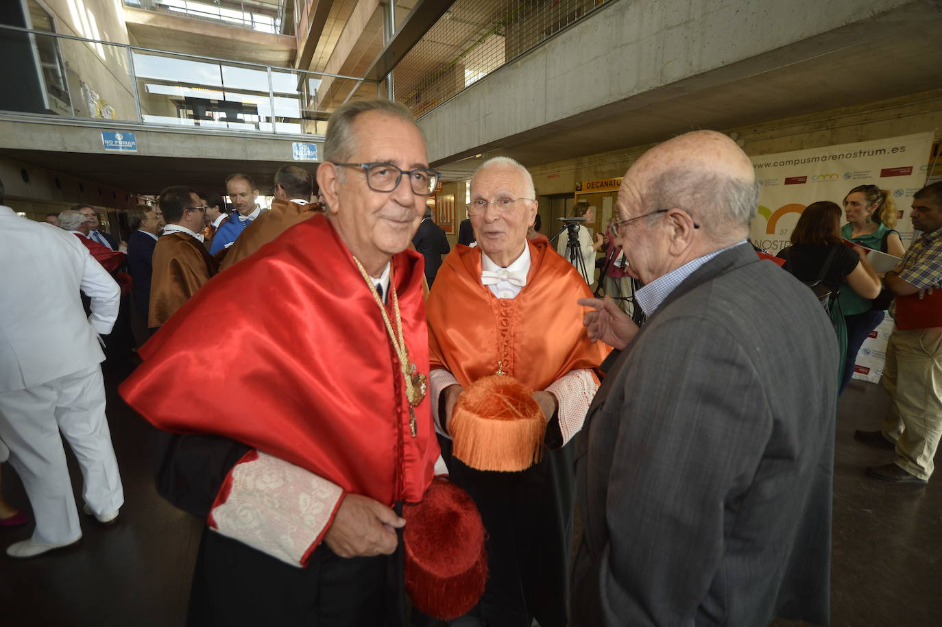 El catedrático de Óptica Pablo Artal, quien pronunció la lección magistral en acto de apertura de las universidades públicas, denuncia el envejecimiento de las plantillas investigadoras