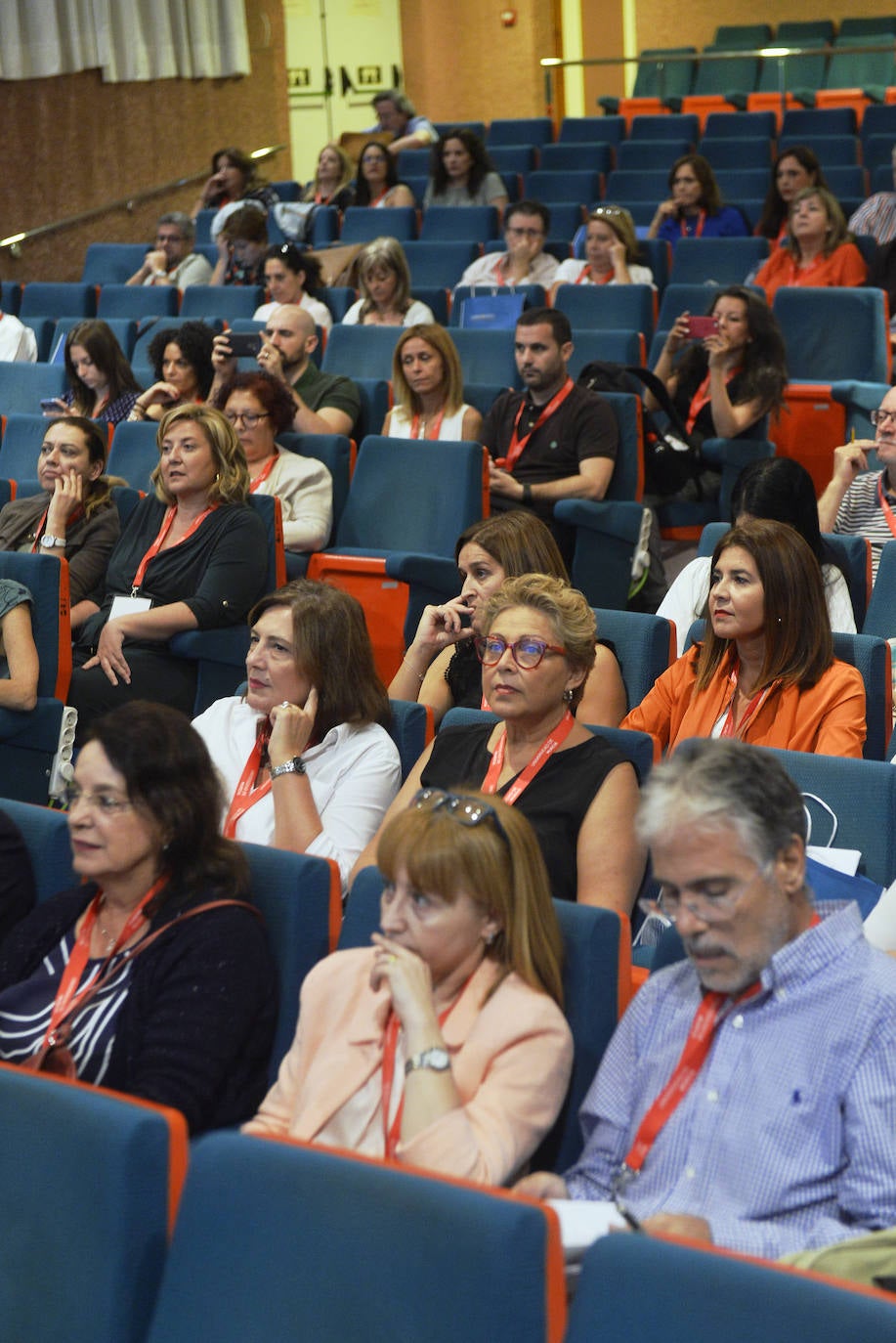 Expertos internacionales abogan por esa vía para aliviar la saturación de los juzgados y ofrecer una alternativa con menor coste emocional a los ciudadanos durante este congreso celebrado en la UMU.