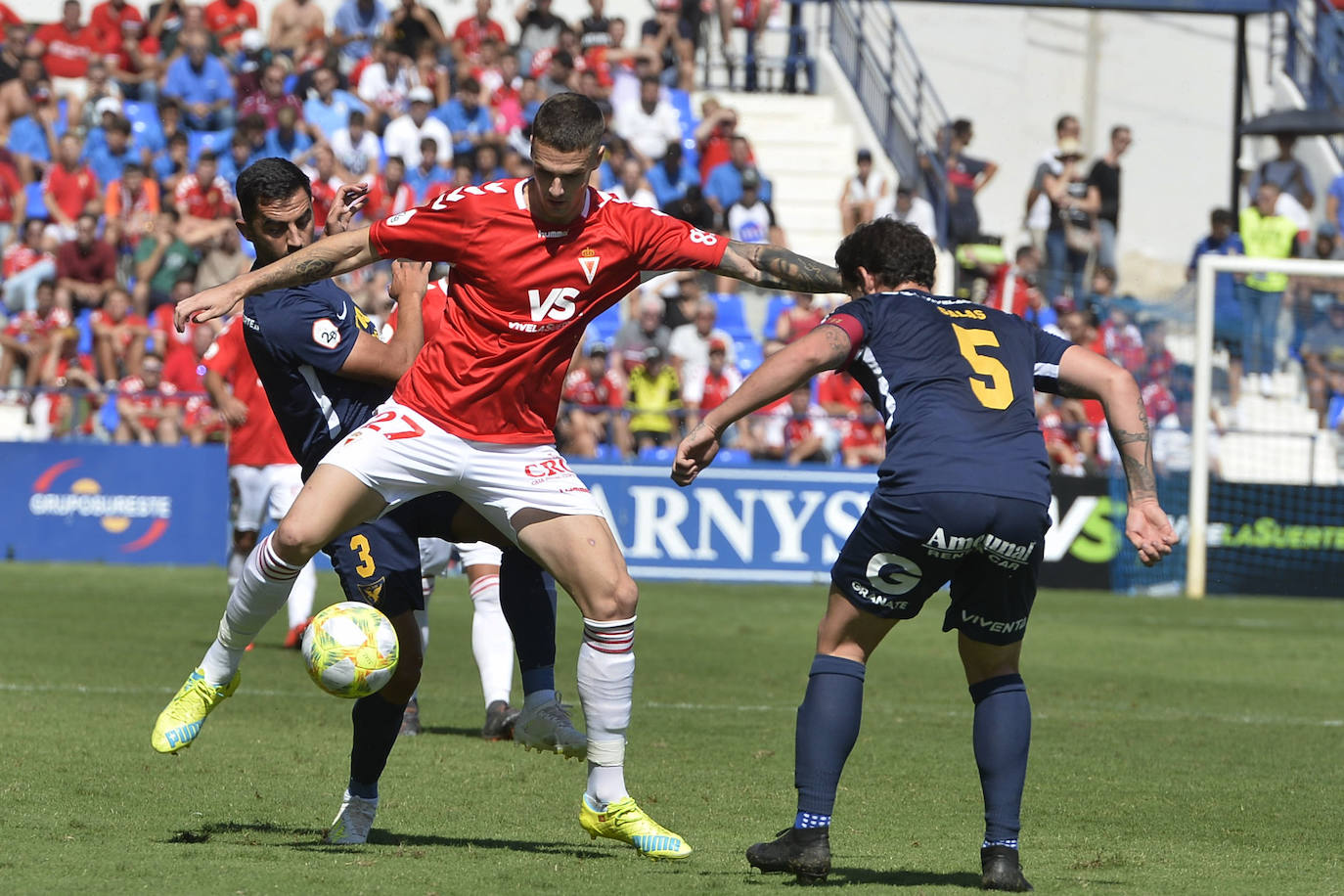 El Murcia fue el vencedor moral de un encuentro en el que el UCAM no dio la talla y en el que ambos equipos apenas generaron ocasiones de gol