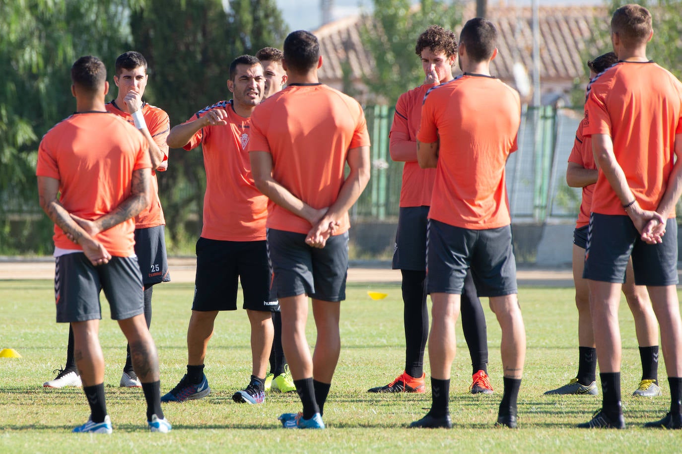El Real Murcia entrenó este miércoles en Ceutí.