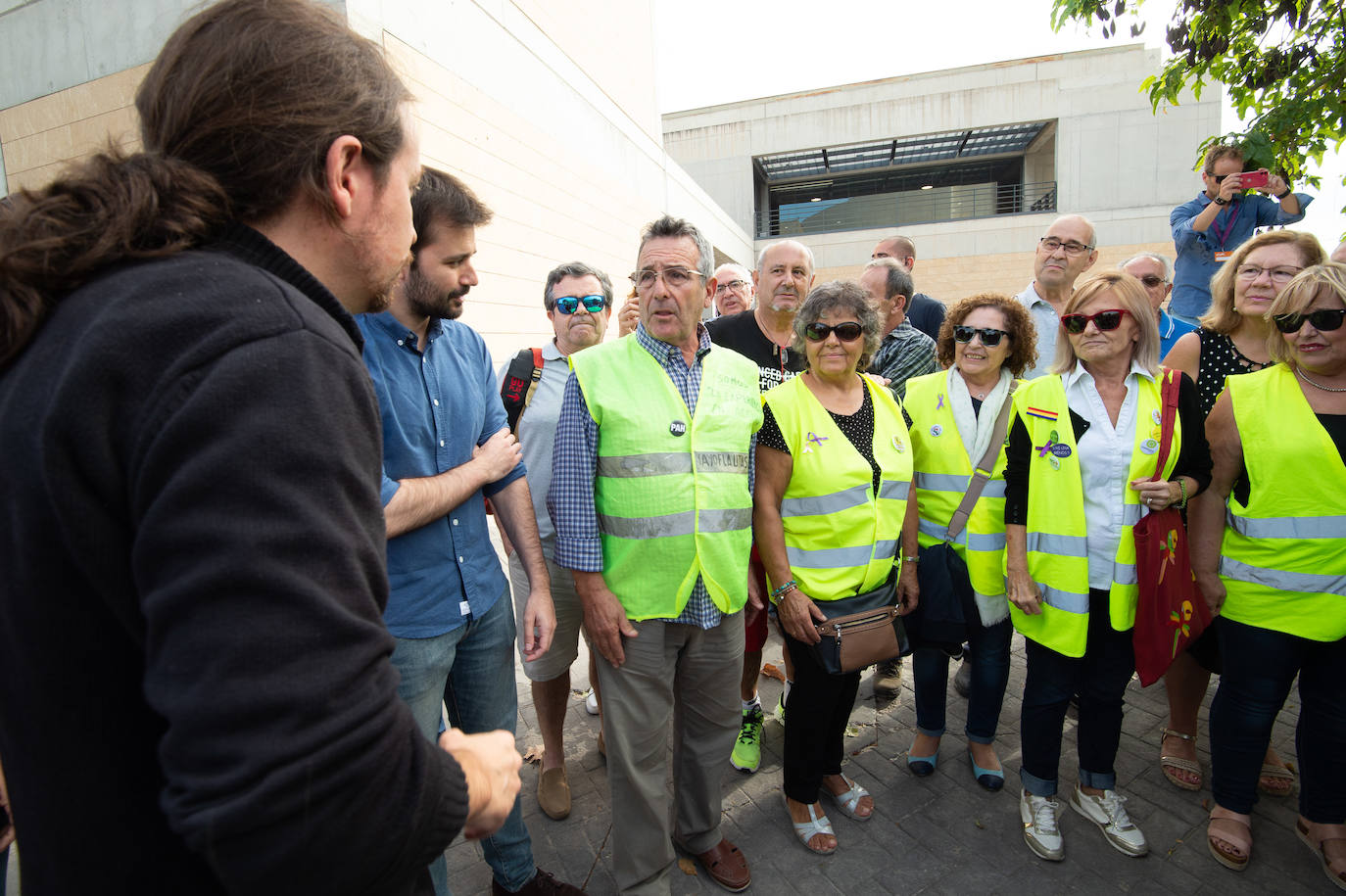 El líder de Unidas Podemos comprueba en Murcia el músculo de su formación en un acto en que no hubo mención a la marcha de Urralburu