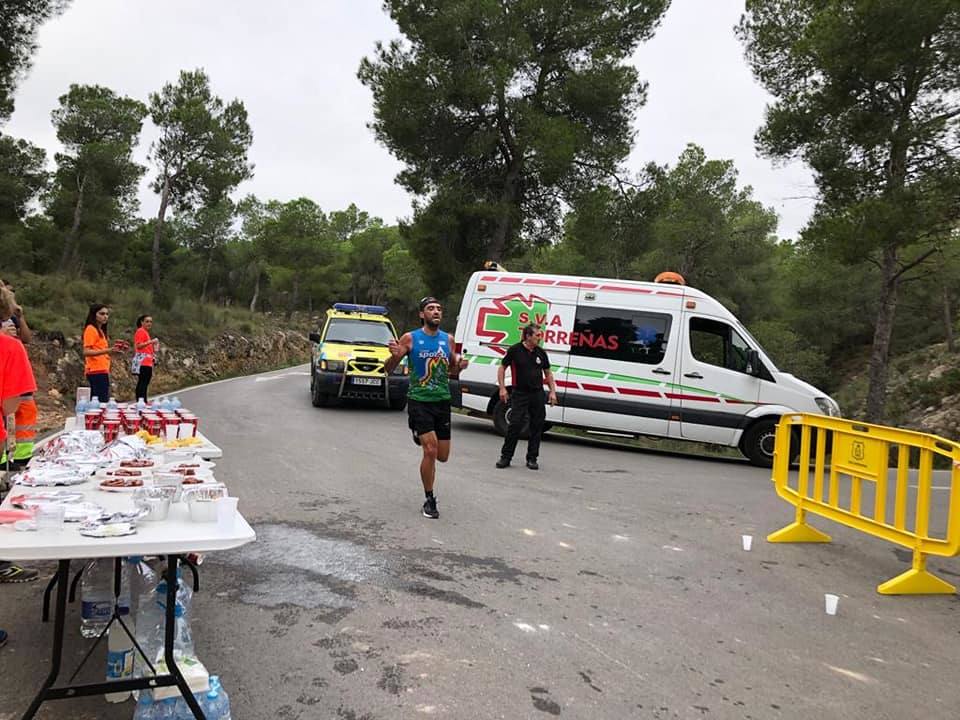 El atleta del Mobel Automenor Running Team Iván Hernández se lleva la prueba de 12 kilómetros con un tiempo de 46:10 minutos, por los 1:02:37 para la ganadora femenina, Sabina María Rico