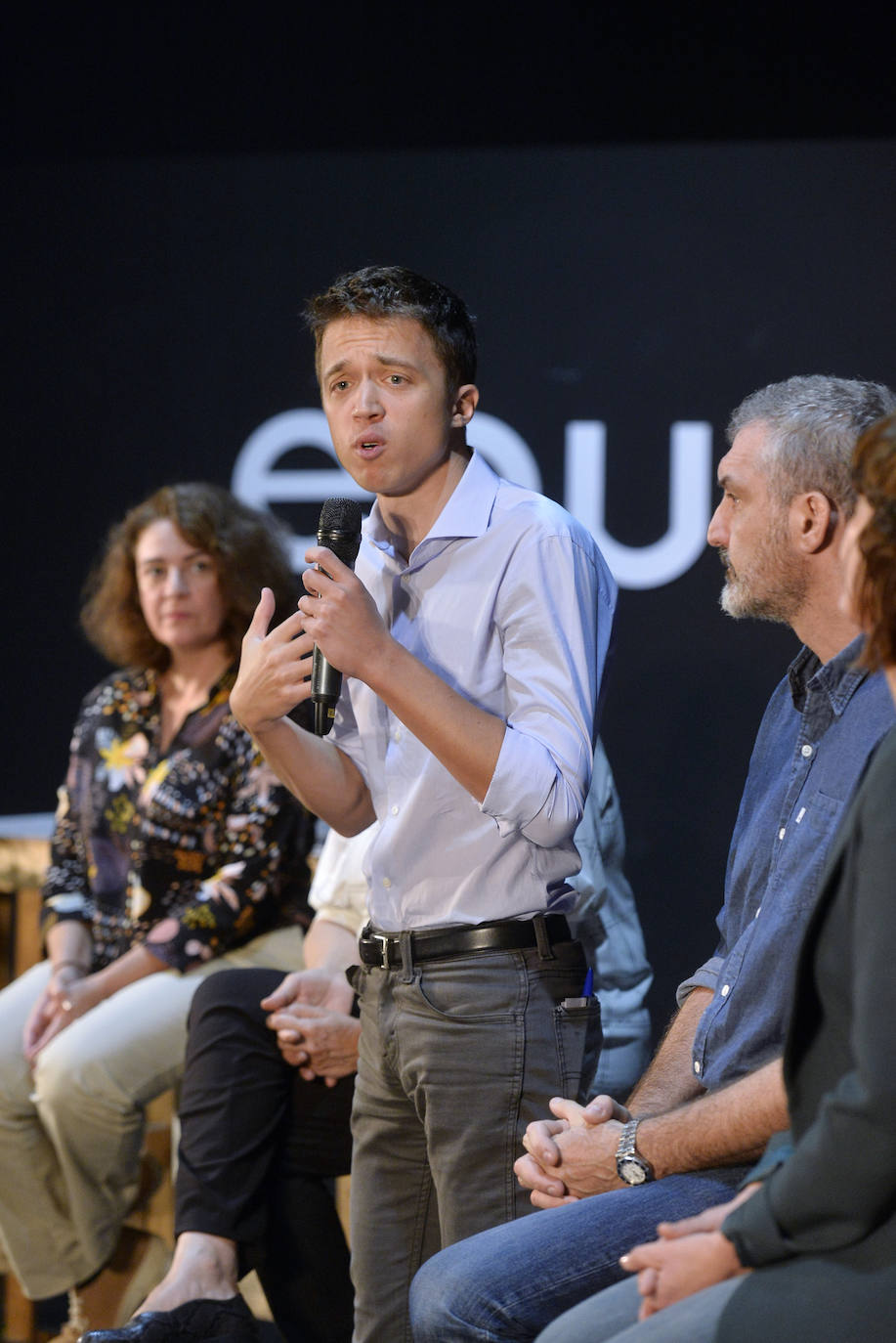 El candidato de Más País hizo estas declaraciones en su visita a la capital de la Región antes de acudir también a comprobar el estado de la laguna