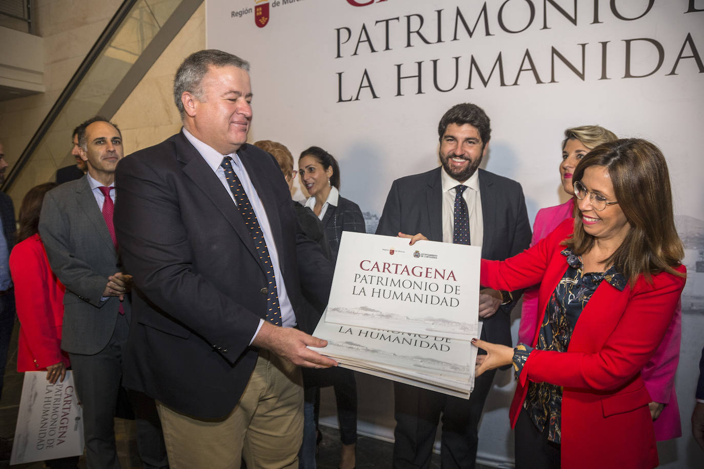 El Ayuntamiento de Cartagena y la Comunidad inician las gestiones para lograr un sello que traerá medio millón de turistas más, según López Miras.