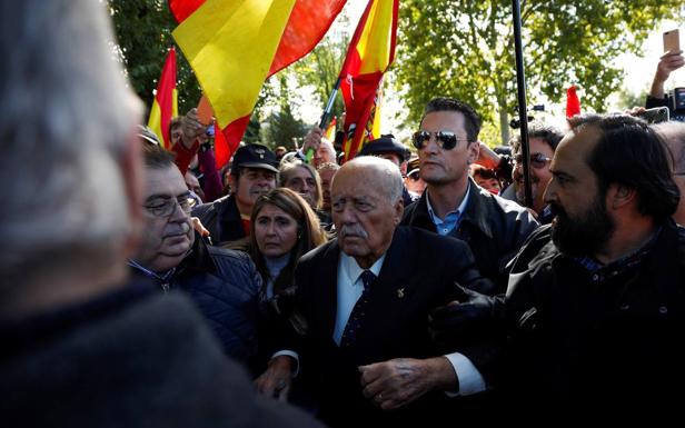 El teniente coronel golpista Antonio Tejero llega a Mingorrubio.