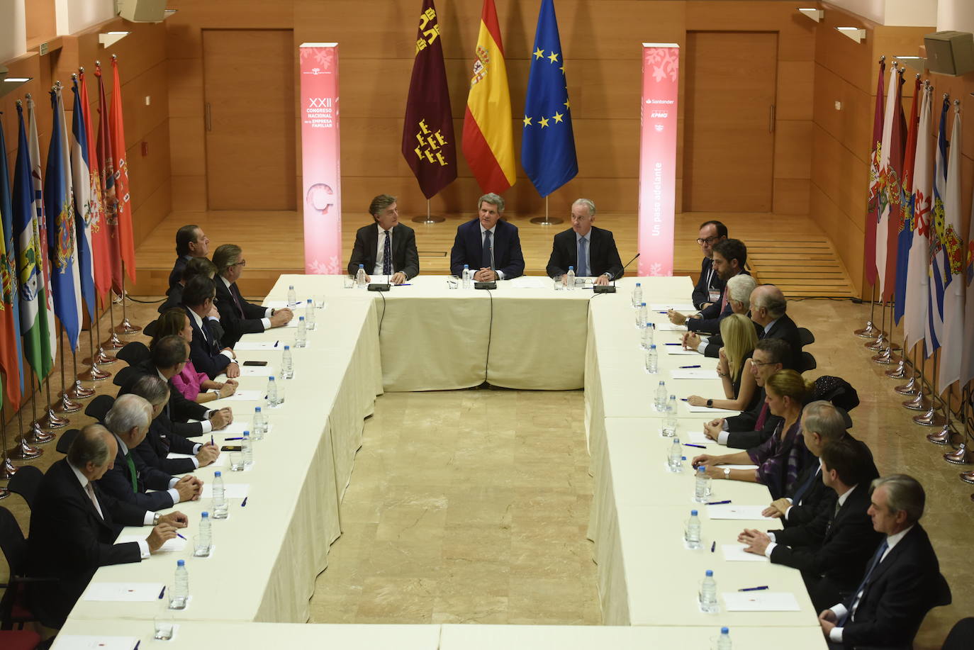 Los presidentes del IEF y de las 18 asociaciones territoriales vinculadas firmaron, este domingo en Murcia, una declaración en un acto que supone el preámbulo del congreso que arranca este lunes