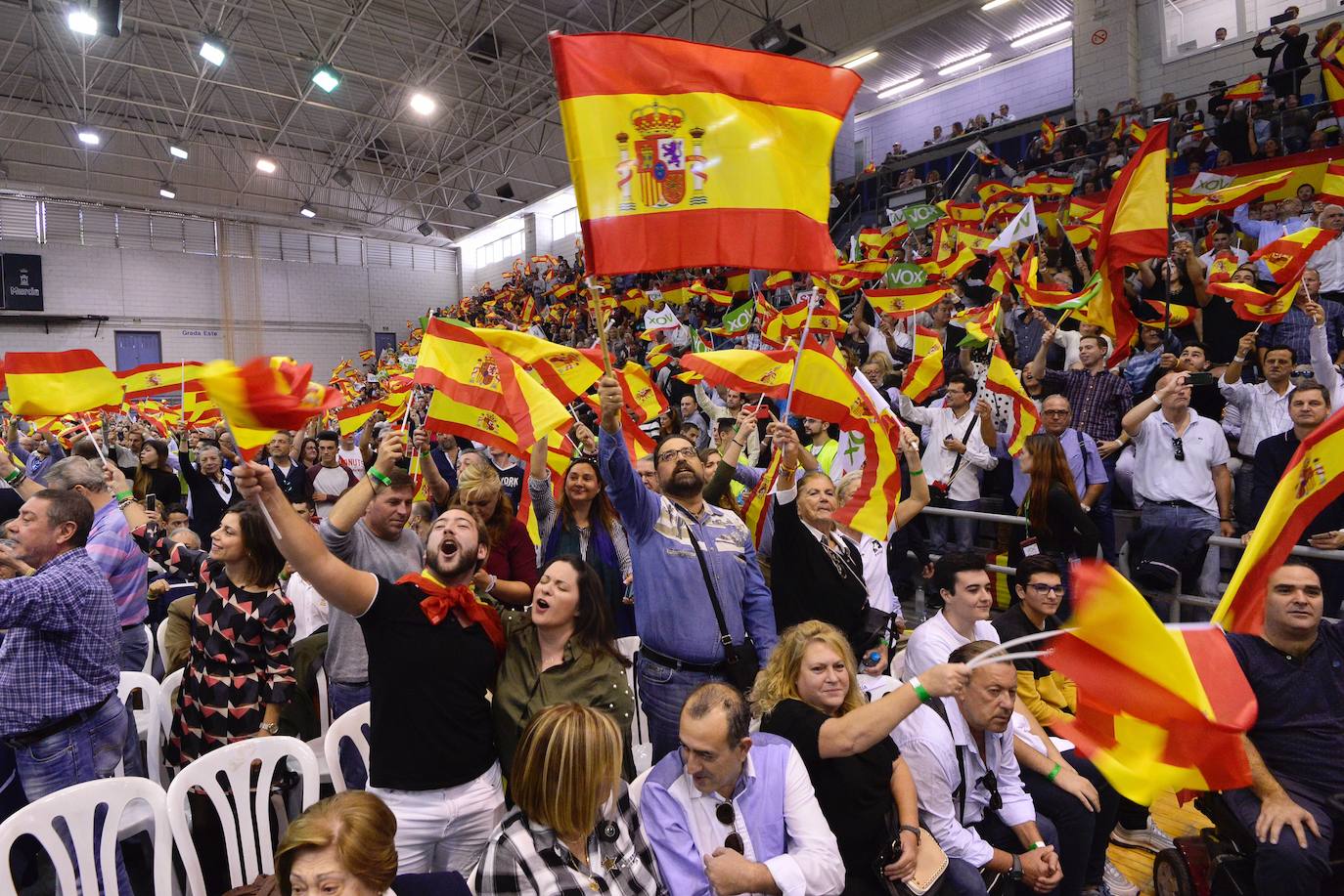 Santiago Abascal carga contra los centros de menores extranjeros no acompañados porque «destruyen la tranquilidad y la convivencia en los barrios»