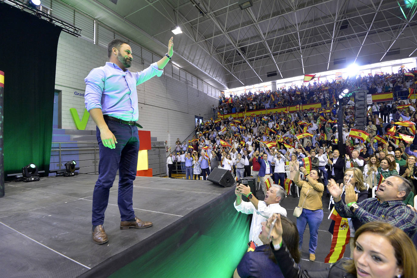 Santiago Abascal carga contra los centros de menores extranjeros no acompañados porque «destruyen la tranquilidad y la convivencia en los barrios»