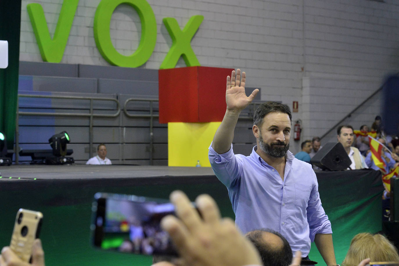 Santiago Abascal carga contra los centros de menores extranjeros no acompañados porque «destruyen la tranquilidad y la convivencia en los barrios»