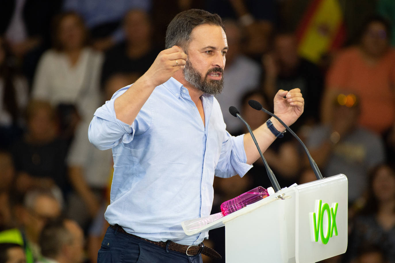 Santiago Abascal carga contra los centros de menores extranjeros no acompañados porque «destruyen la tranquilidad y la convivencia en los barrios»