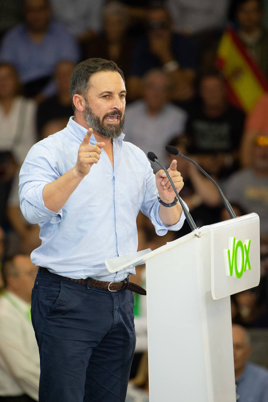 Santiago Abascal carga contra los centros de menores extranjeros no acompañados porque «destruyen la tranquilidad y la convivencia en los barrios»