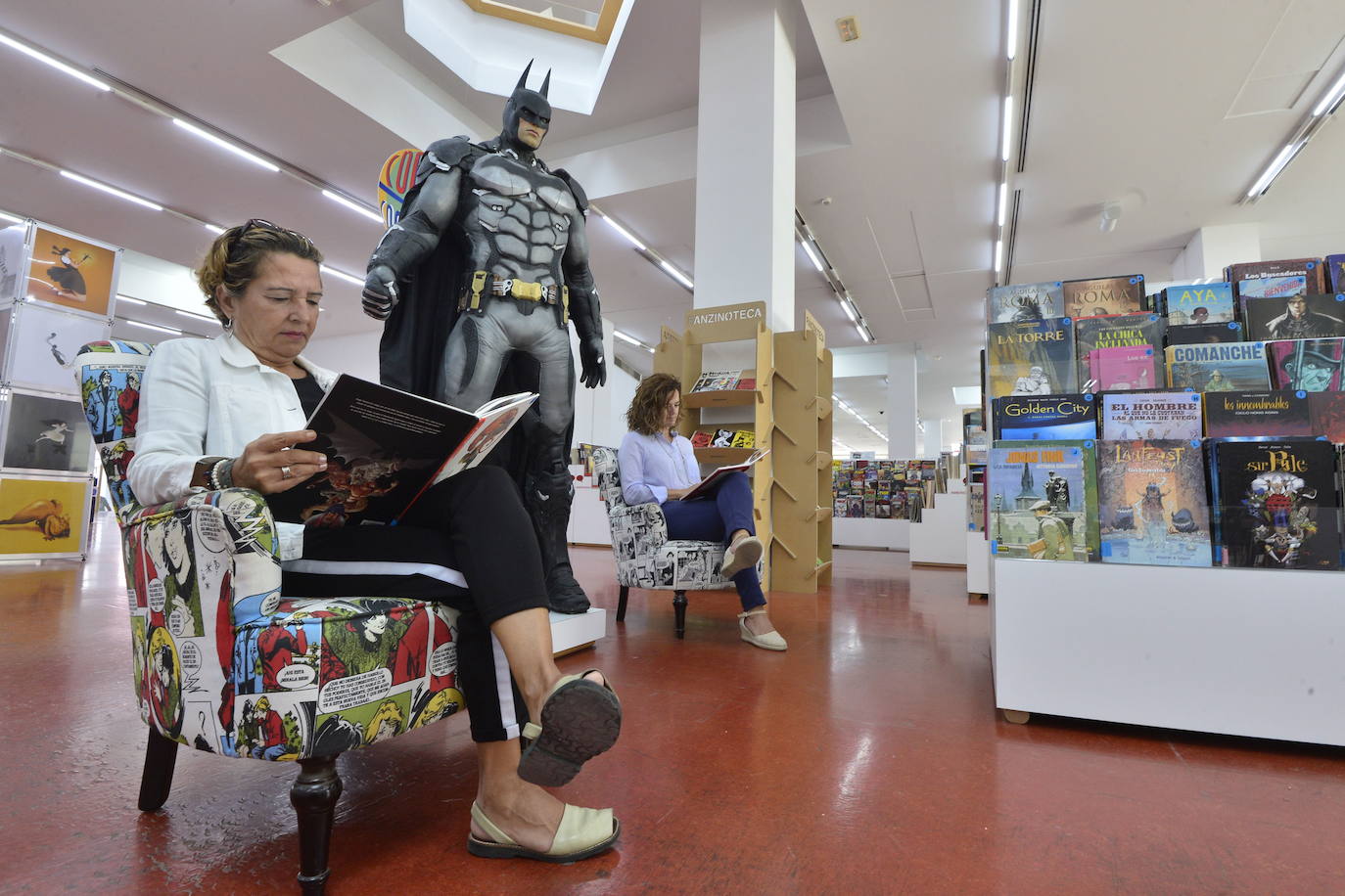 Este espacio de la Biblioteca Regional, uno de los primeros en España, cuenta cada vez con más usuarios. En 2018 realizó 28.000 préstamos.