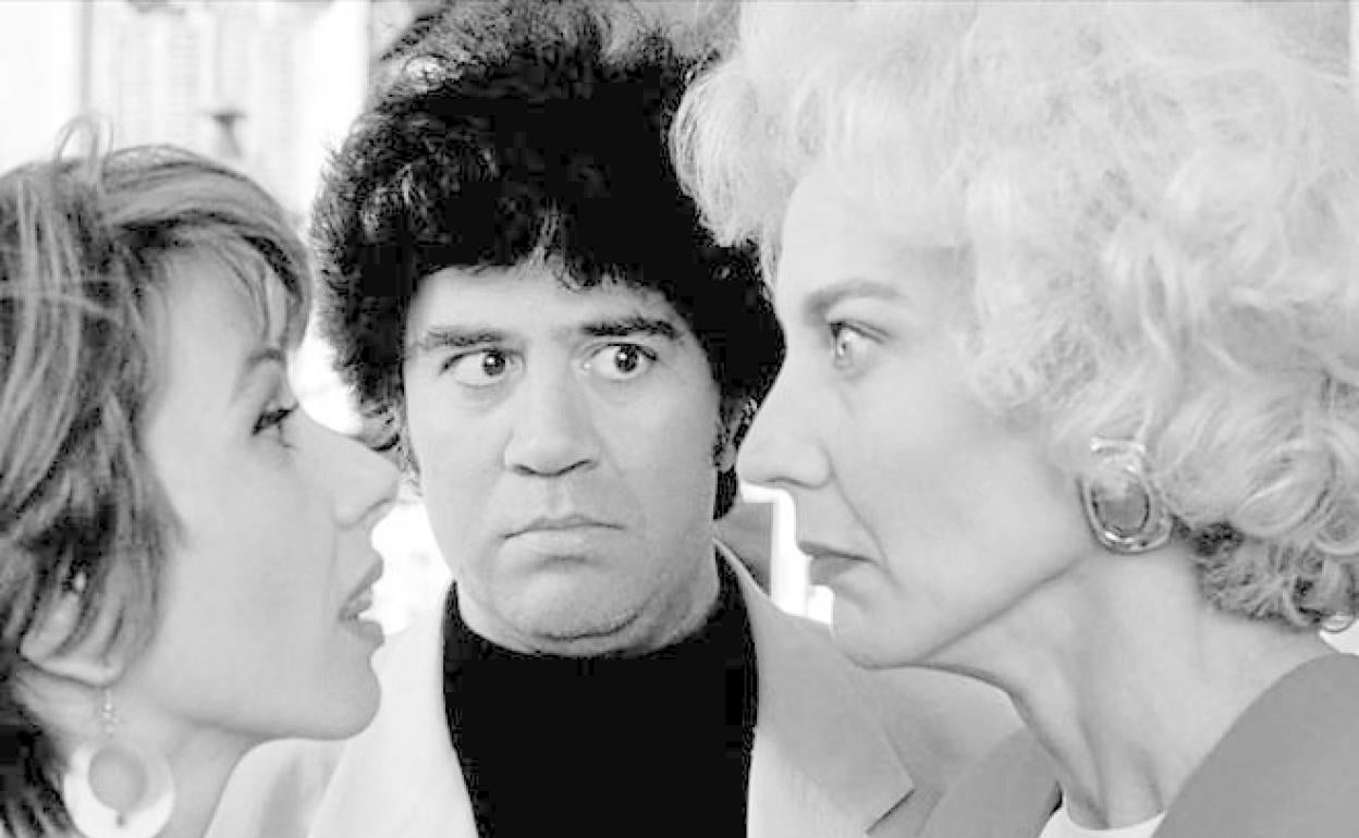 El Almodóvar más efervescente