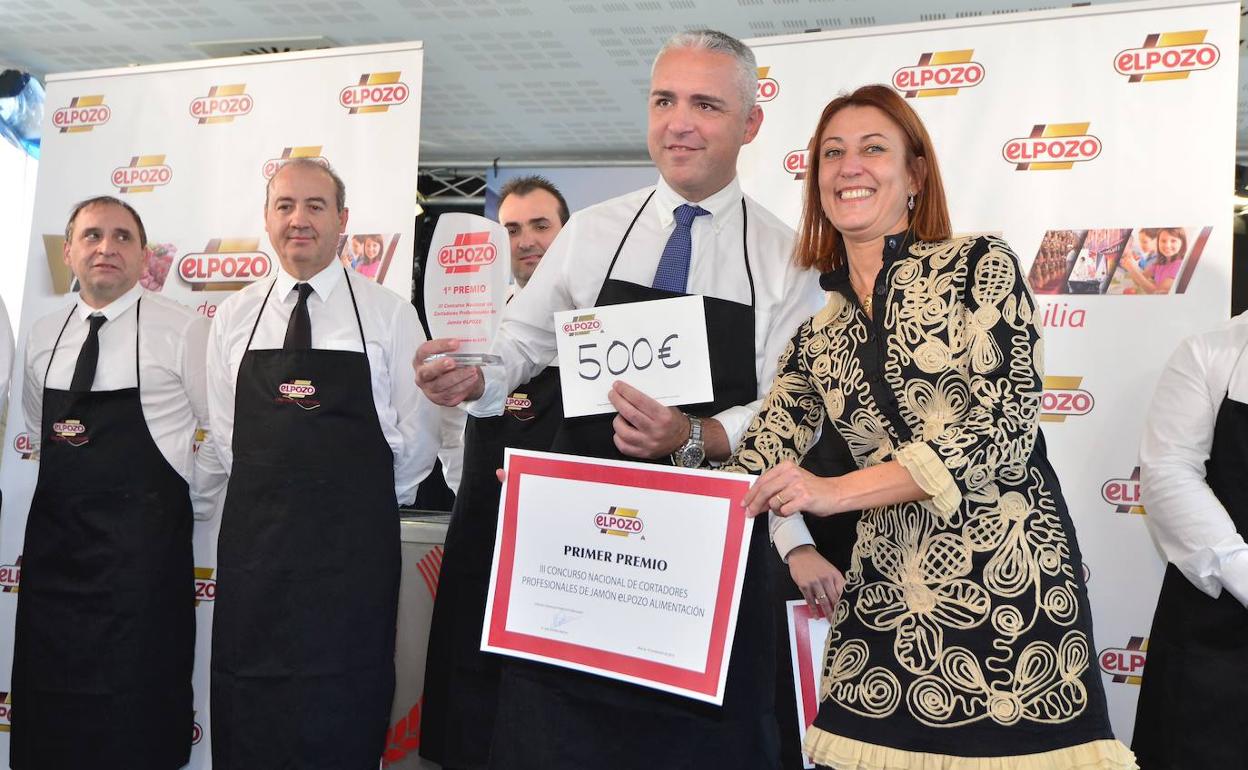 Entrega de premios del III Concurso de Cortadores Profesionales de Jamón.