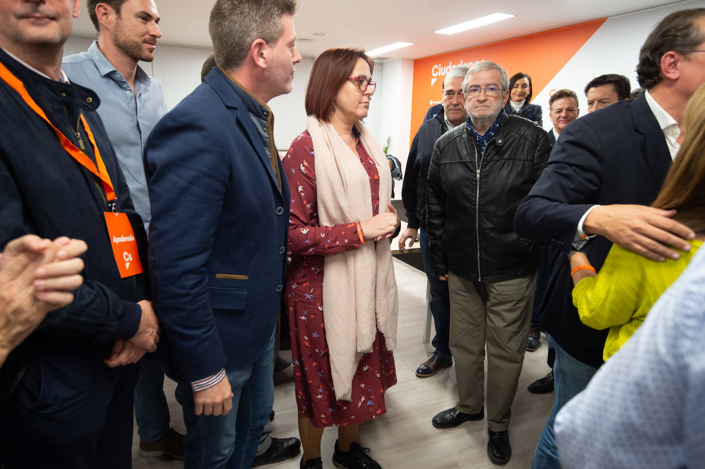 La formación de Albert Rivera se deja sus dos diputados y no consigue representación. 