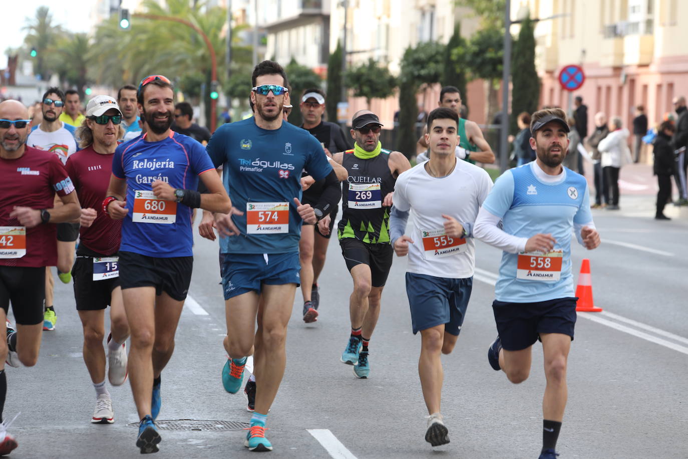 El atleta marroquí, del Unión Guadalajara, se lleva la 'media' de la Ciudad del Sol; Wafiya Benali, del CA Nogalte, triunfó en la prueba femenina