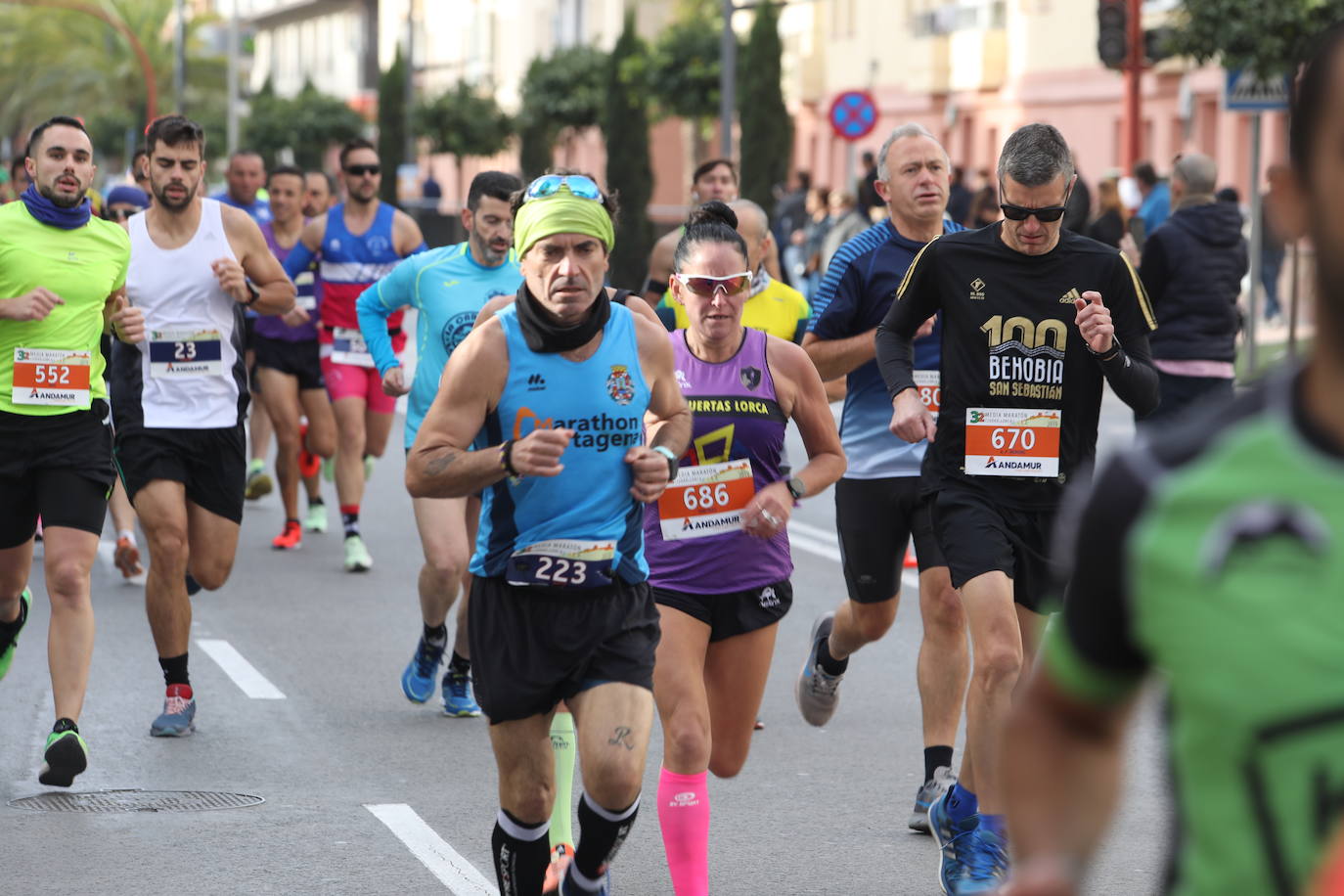 El atleta marroquí, del Unión Guadalajara, se lleva la 'media' de la Ciudad del Sol; Wafiya Benali, del CA Nogalte, triunfó en la prueba femenina