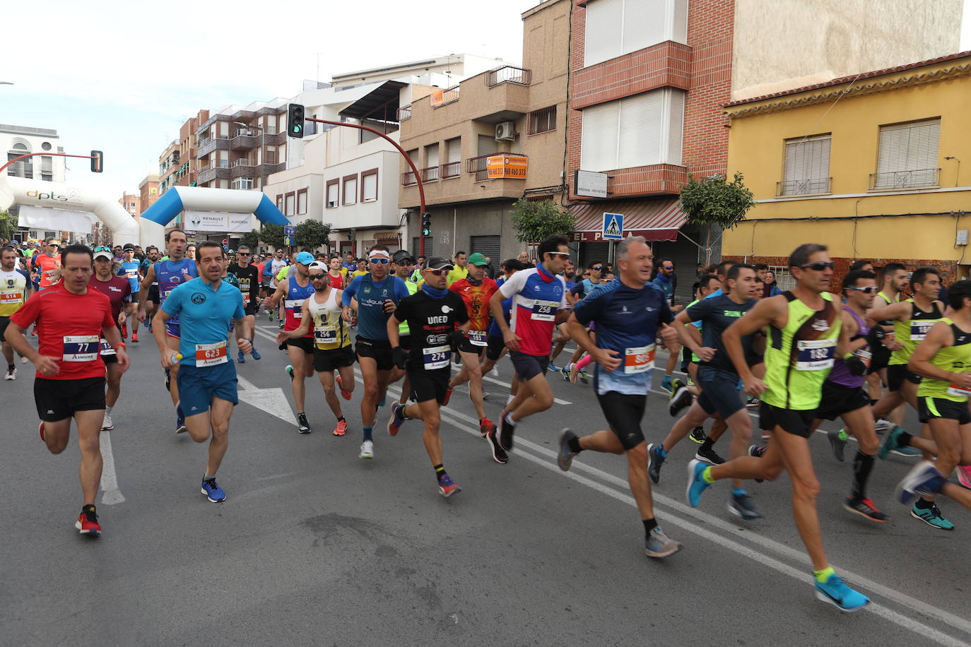 El atleta marroquí, del Unión Guadalajara, se lleva la 'media' de la Ciudad del Sol; Wafiya Benali, del CA Nogalte, triunfó en la prueba femenina