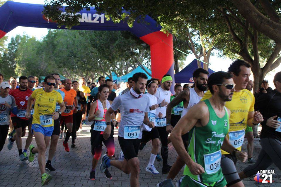 El atleta de la UCAM completa los 6 kilómetros en 19:09 minutos, por los 23:04 de la corredora del Bitec Tri Impulso