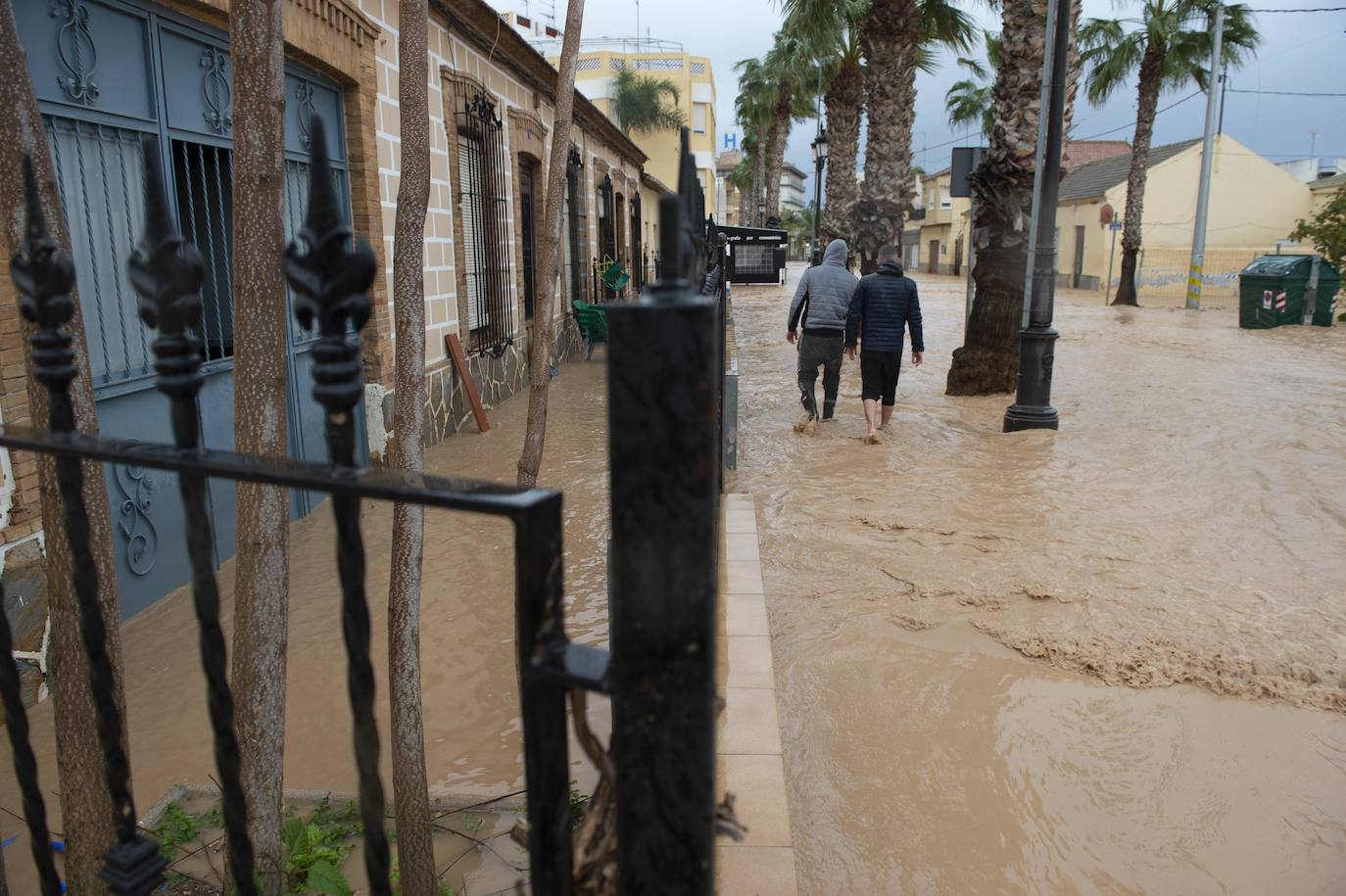 Fotos: Los arrastres del campo de Cartagena anegan Los Alcázares
