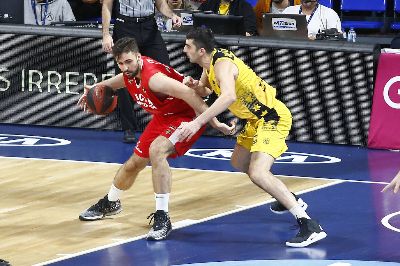 El tercer cuarto fue en el que el Iberostar cimentó su victoria frente a un equipo donde no se dieron los pasos adelante necesarios por la baja de Booker