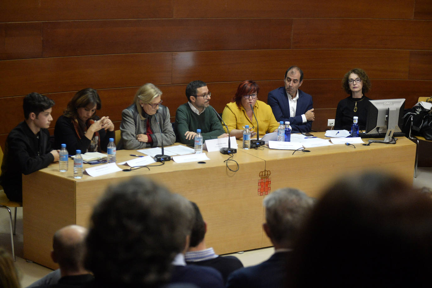 Asociaciones de padres, de usuarios de la sanidad y organizaciones de atención a adicciones reclaman medidas para frenar «un problema de salud pública».