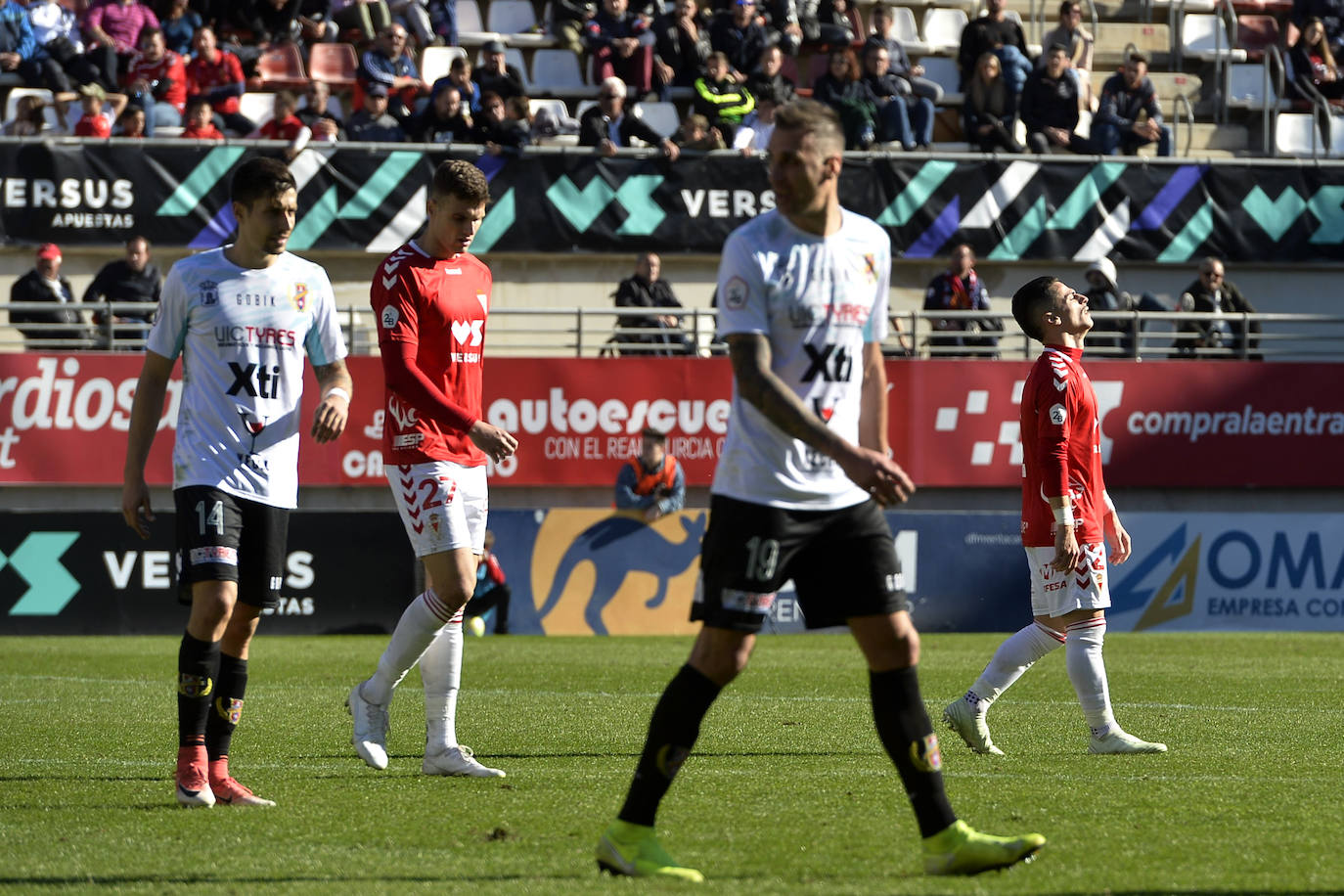 El equipo de Sandroni tira de oficio para llevarse los tres puntos del Enrique Roca, en un duelo en el que los granas no tuvieron ni fútbol ni acierto