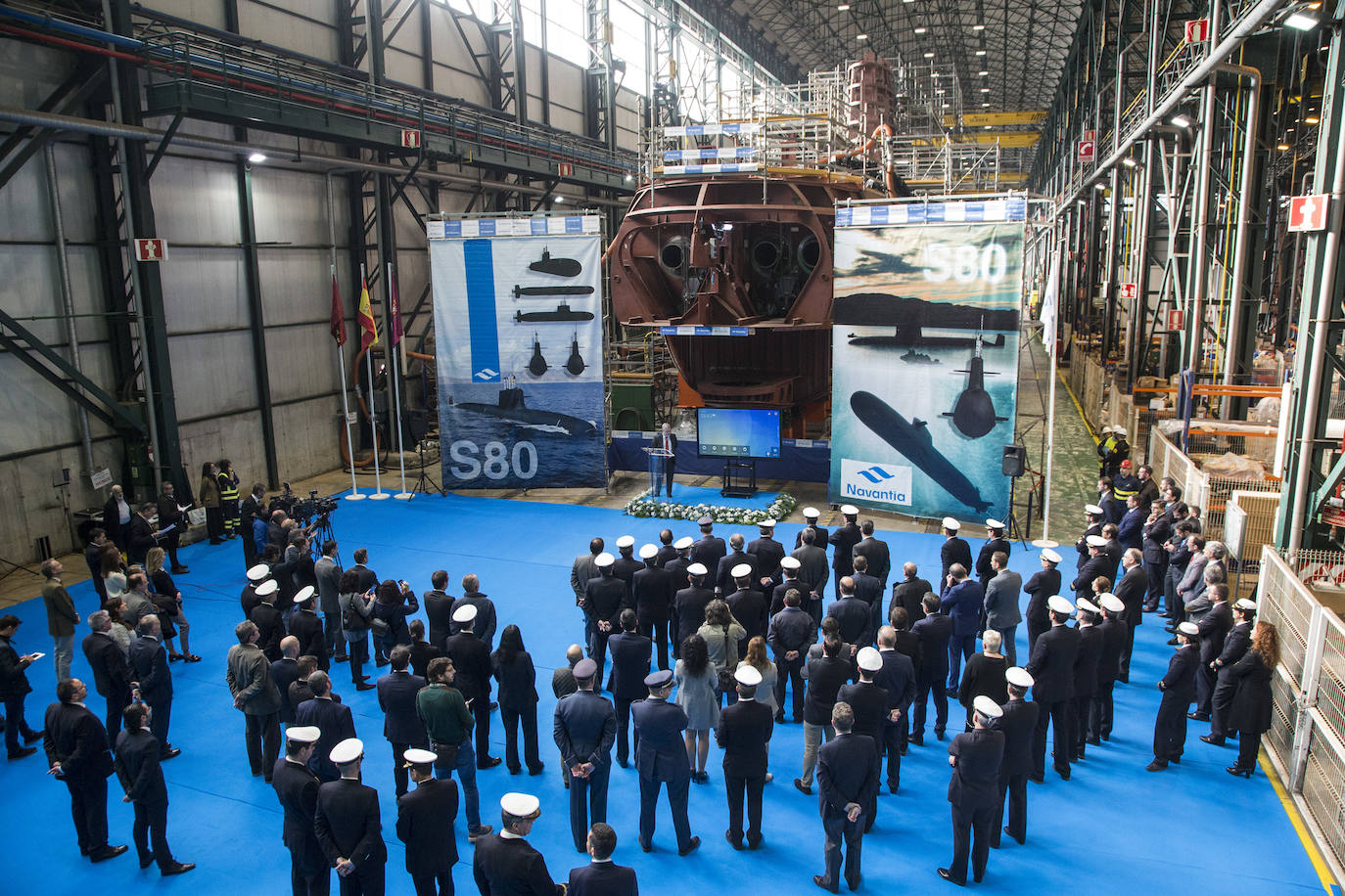 Tras el embarque de las baterías y la unión del sistema eléctrico comenzarán las pruebas en el mar, para entregarlo a la Armada en 2022