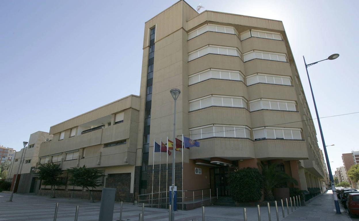 Fachada de la residencia universitaria Alberto Colao.