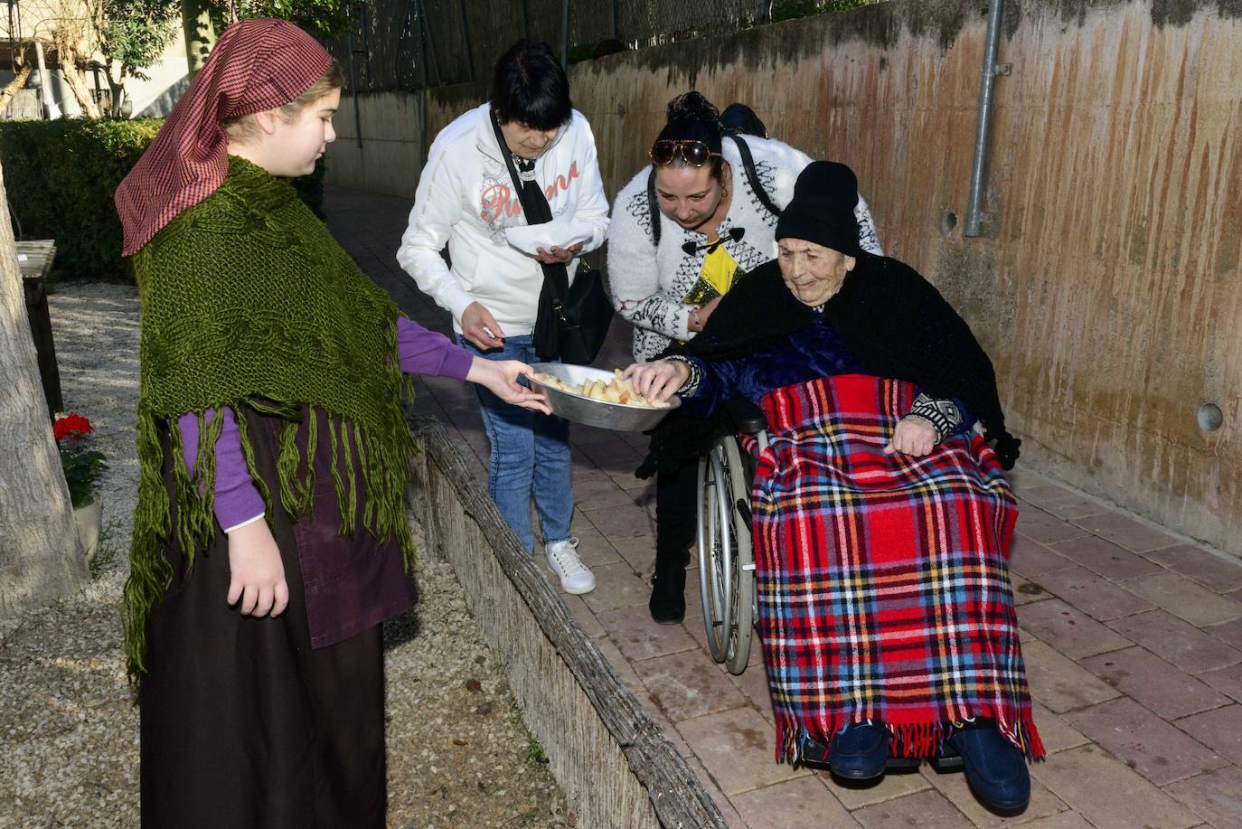 Fotos: La Navidad vuelve a cobrar vida en El Raal