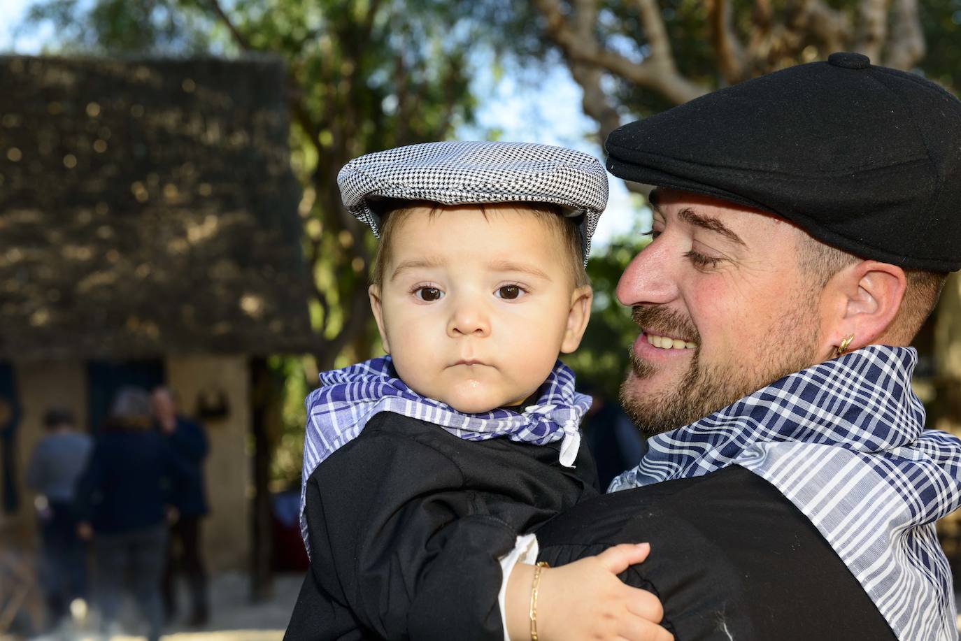 Fotos: La Navidad vuelve a cobrar vida en El Raal