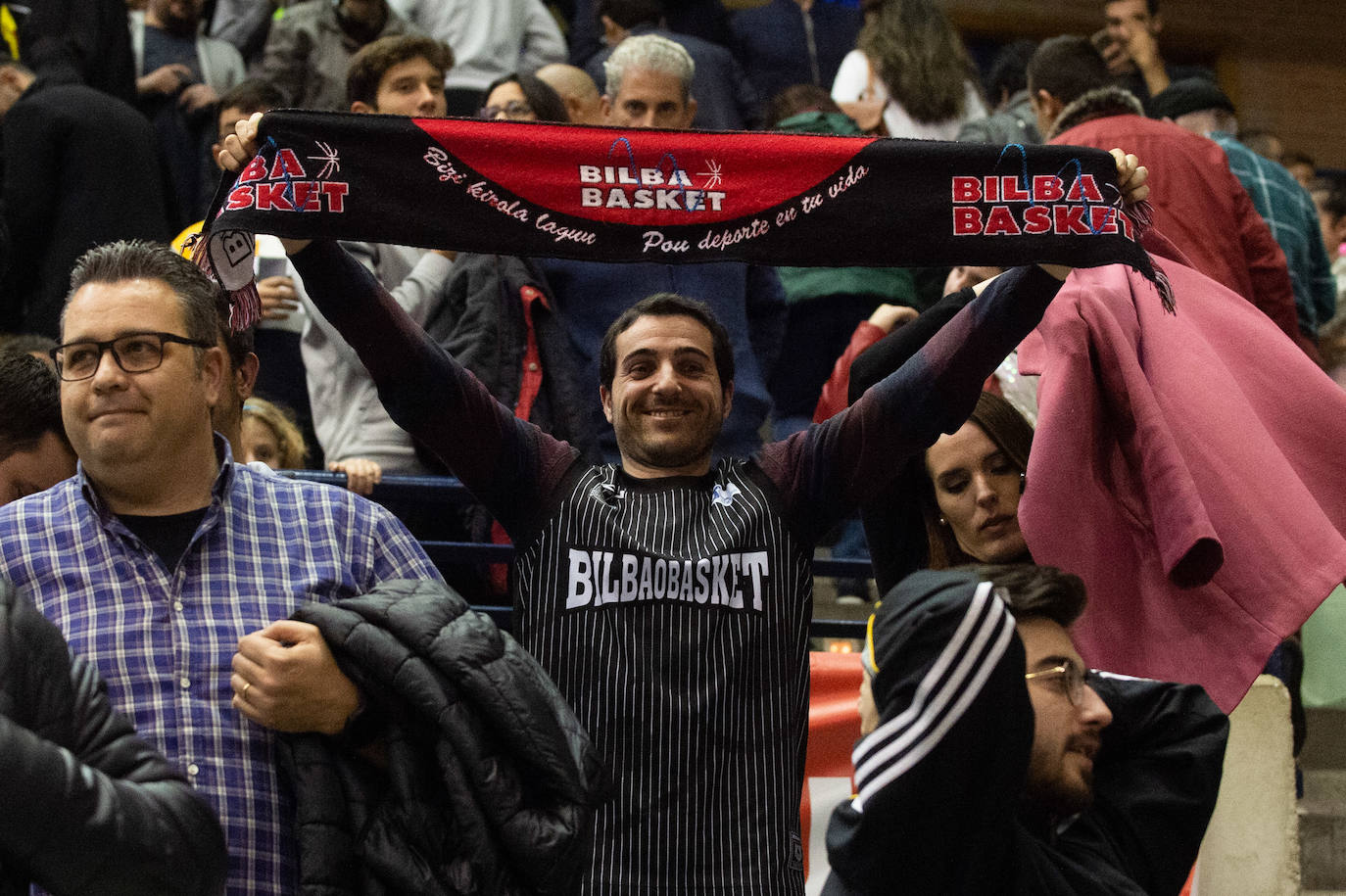 El UCAM cedió por la mínima un desastroso partido contra un Bilbao menos malo para sumar su séptima derrota seguida