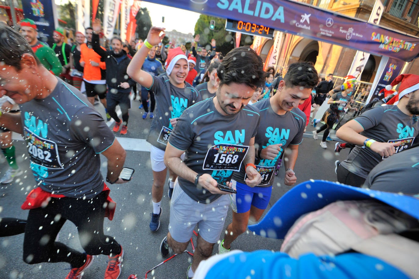 Cerca de 5.000 corredores no se han querido perder esta experiencia y han conseguido batir el récord de participación