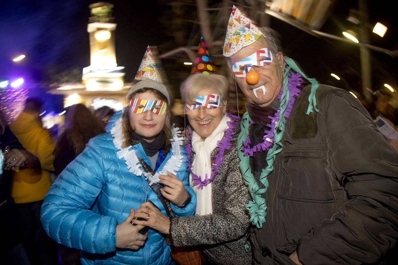 Los cartageneros recibieron al 2020 con sus mejores galas y muchas ganas de diversión.