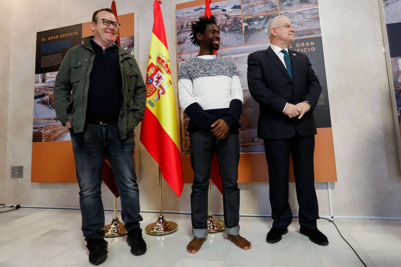 El presidente del Cabildo de Cofradías, José Ignacio Sánchez Ballesta, el chef Pablo González, y el cantante Vince serán los protagonistas de la cabalgata