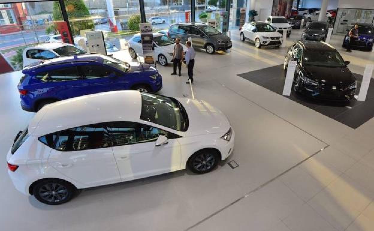 Un concesionario de la Región de Murcia en una foto de archivo.