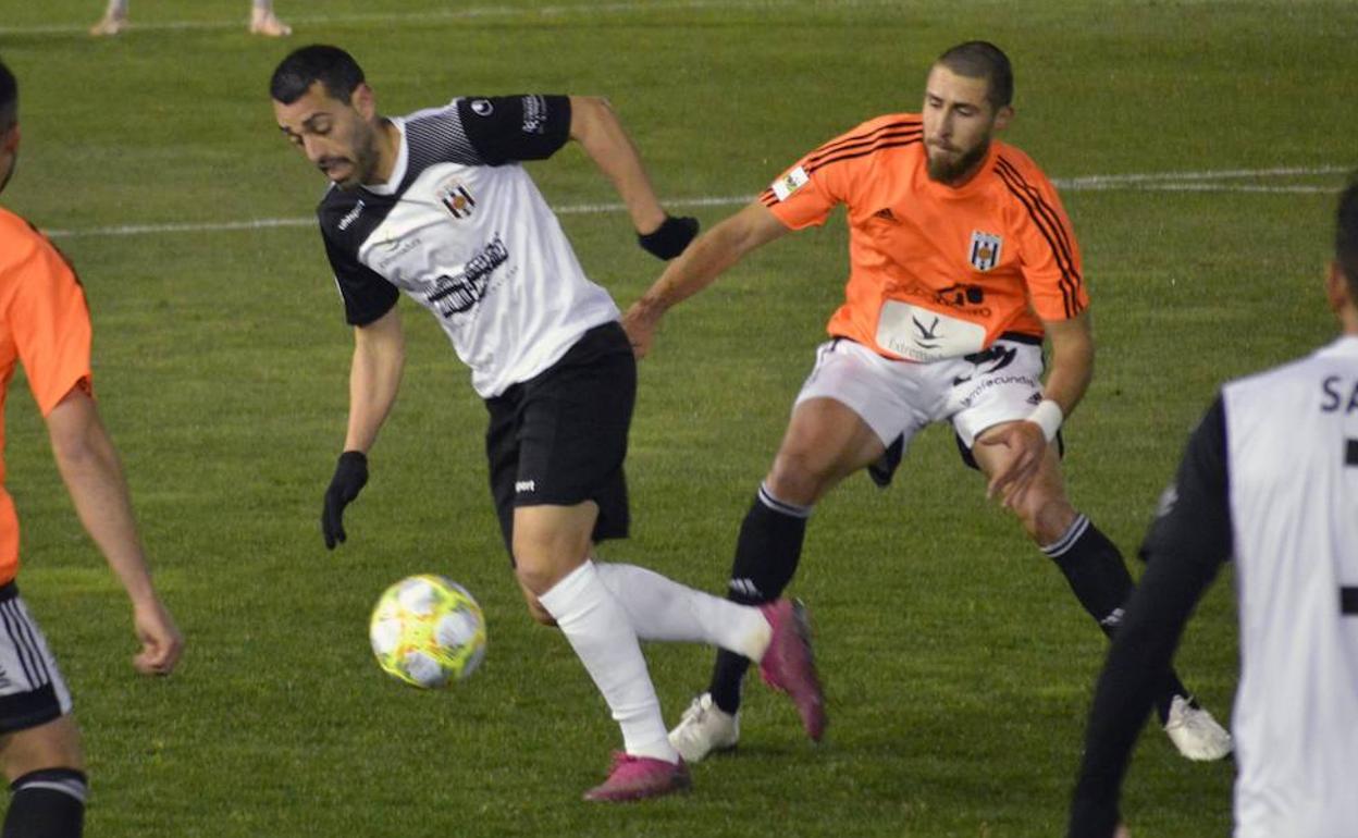 El Efesé se lleva la victoria sobre la bocina