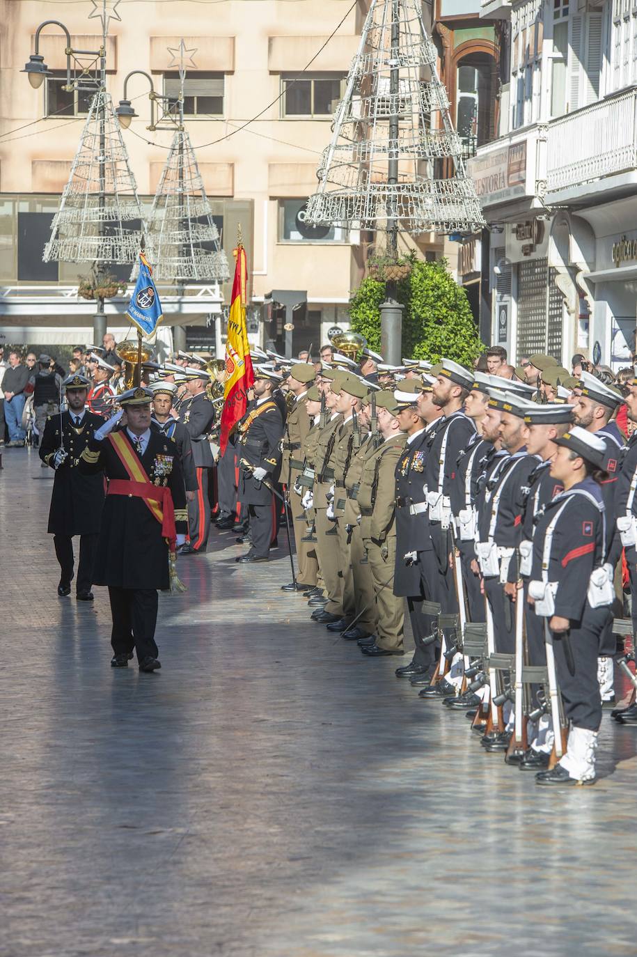 El almirante de Acción Marítima destaca la «ayuda» durante la DANA y las misiones para «garantizar la seguridad» de España. 