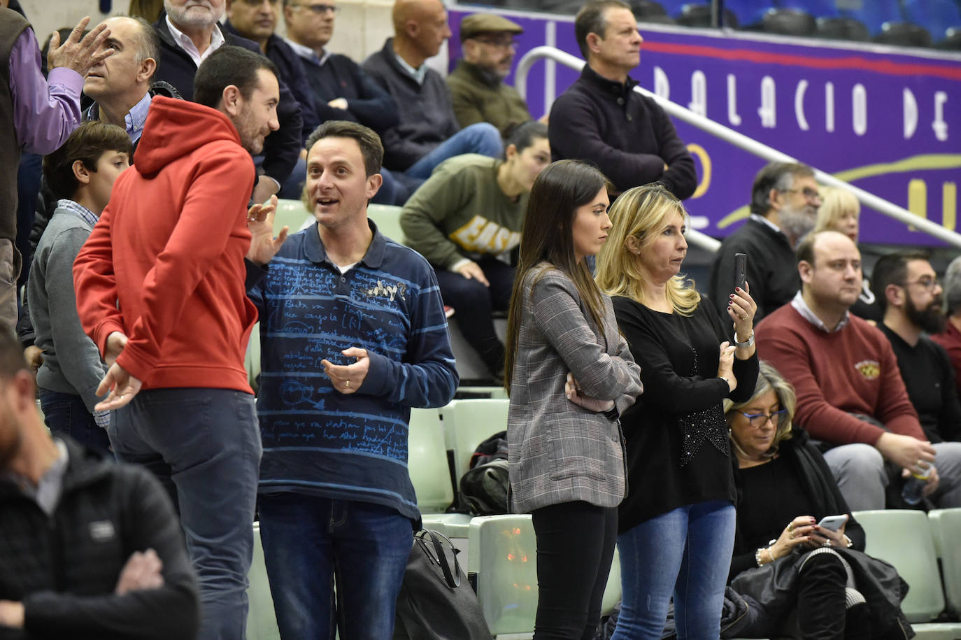 Los universitarios dicen adiós a sus ocho tropiezos consecutivos con su quinta victoria, sostenida en una gran defensa, mejora del juego colectivo y un Eddie autor de 27 puntos