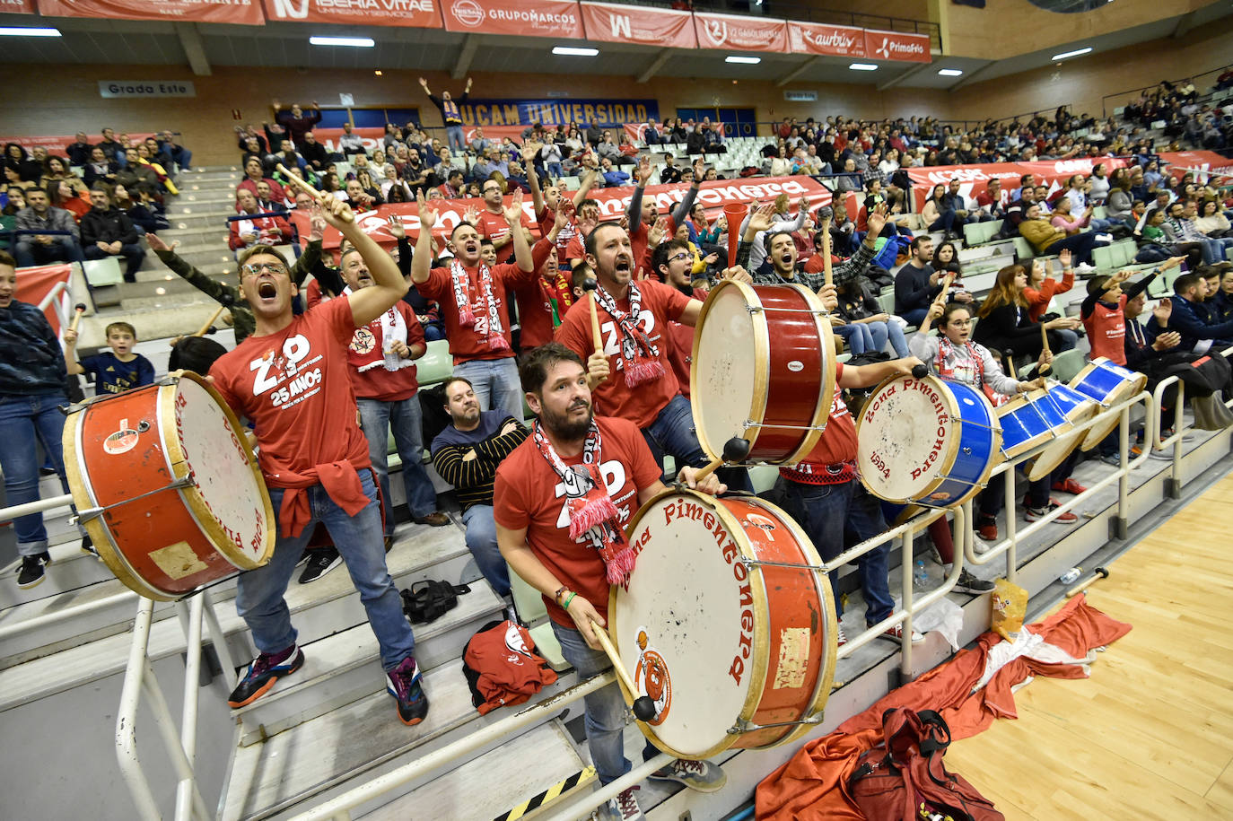 Los universitarios dicen adiós a sus ocho tropiezos consecutivos con su quinta victoria, sostenida en una gran defensa, mejora del juego colectivo y un Eddie autor de 27 puntos