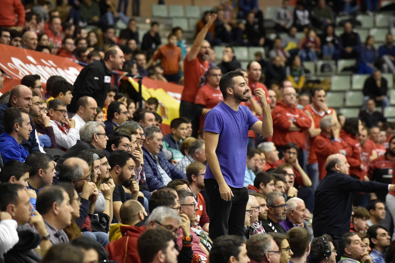 Los universitarios dicen adiós a sus ocho tropiezos consecutivos con su quinta victoria, sostenida en una gran defensa, mejora del juego colectivo y un Eddie autor de 27 puntos