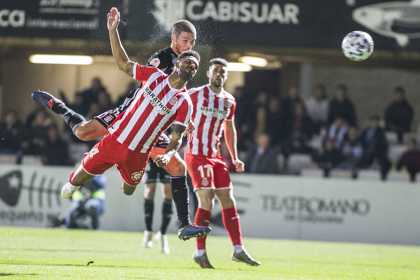 Los albinegros, superiores durante los noventa minutos, remontan y el Girona fuerza la prórroga en el último segundo; los visitantes crecen en la media hora extra, con un jugador más