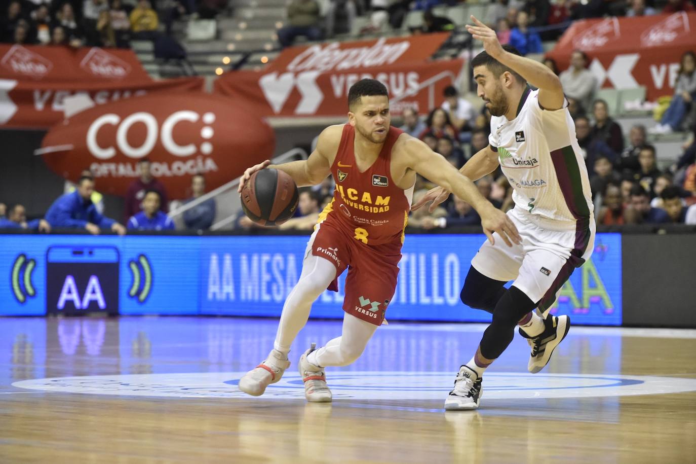 Un lance del partido entre UCAM CB y Unicaja