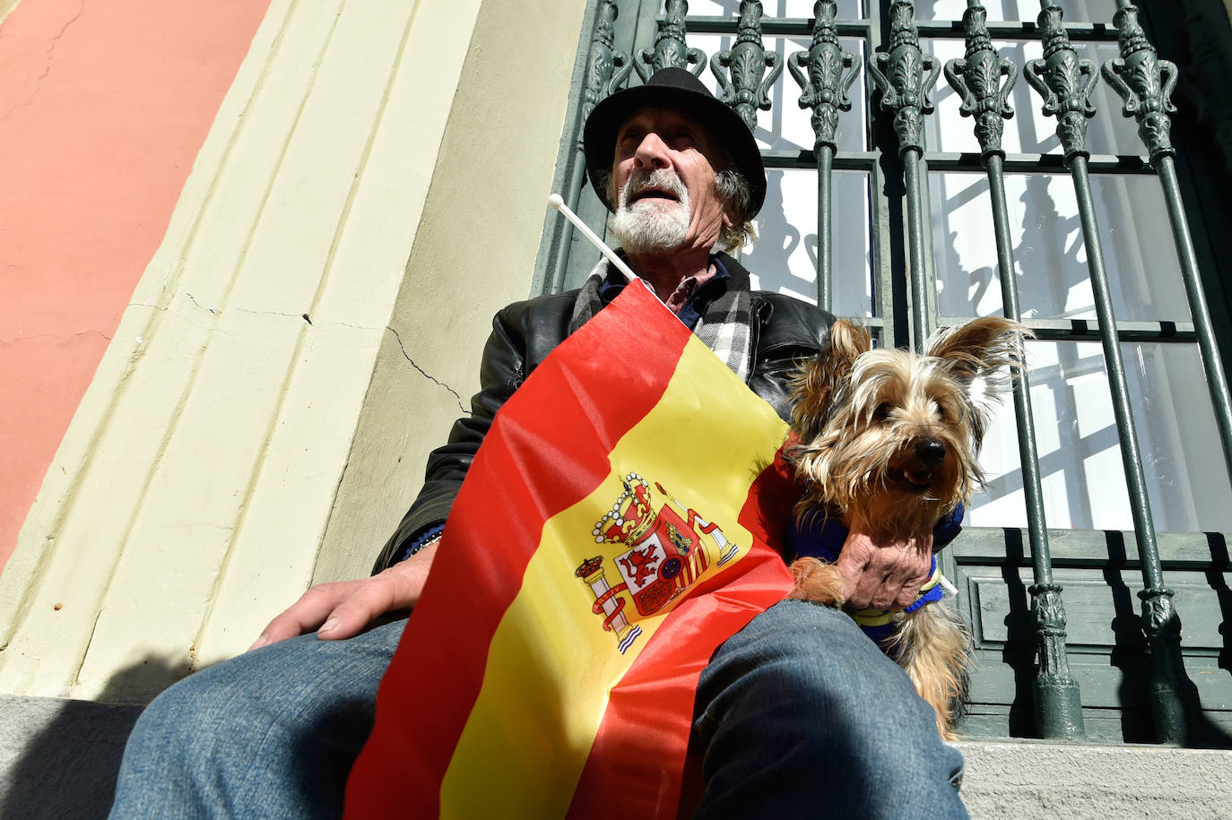 «En España cabemos todos, menos los que quieren romper la unidad nacional», proclamó la diputada Lourdes Méndez