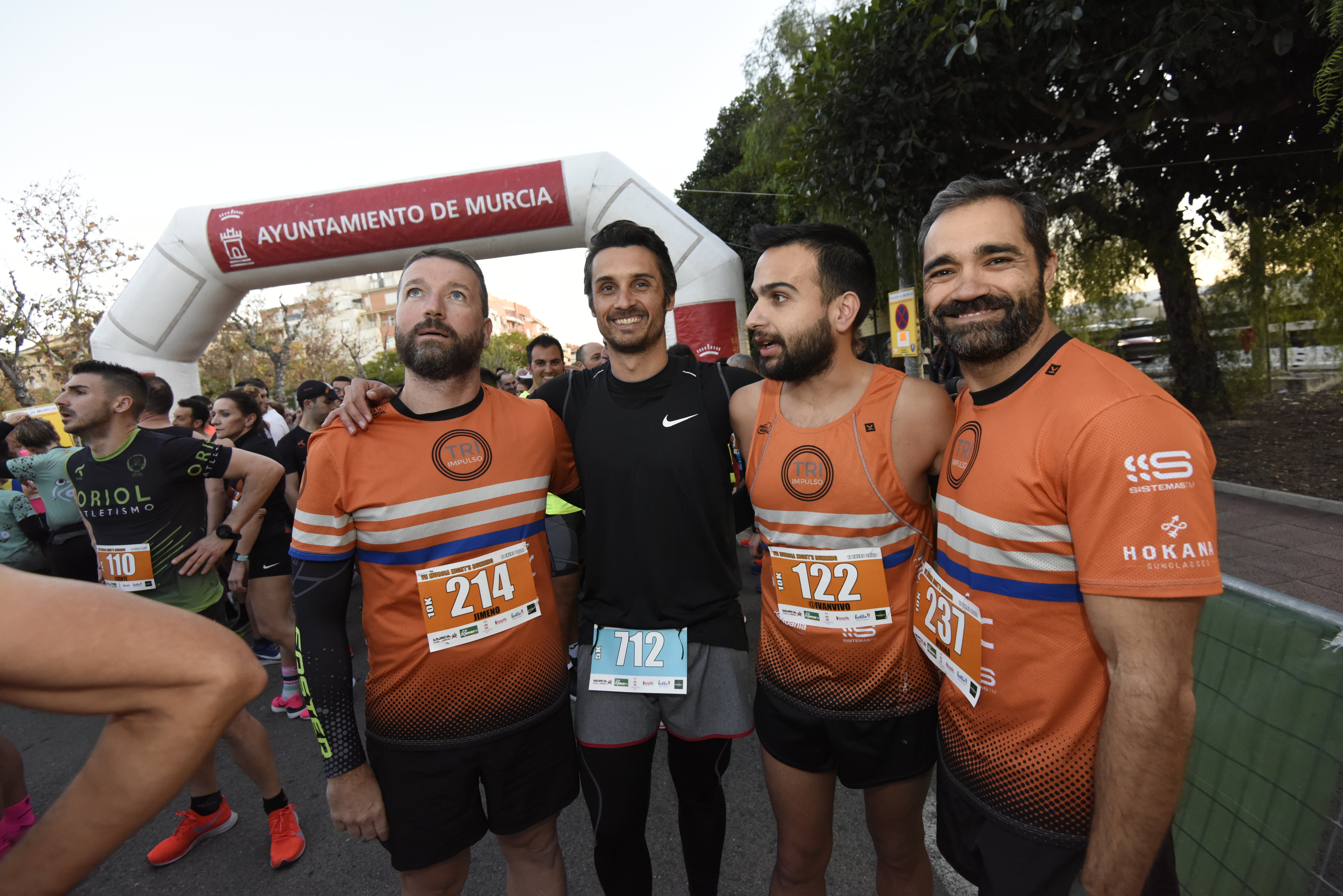 El atleta del C.D. Filippedes Moratalla complet los 10 kilómetros en 33:30 minutos, por el tiempo de 41:22 de la corredora del C.D. Runtritón Cartagena. En la distancia corta vencen Ennio Constantino y Simona Slimaite